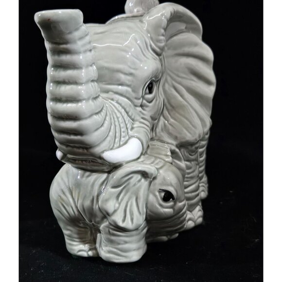 Elephant-Themed Ceramic Teapot With Monkey Lid In Glossy Gray Finish - Picture 8 of 10